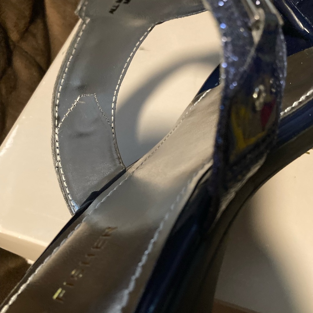 Marc Fisher brand, size 8.5, new in box, glittery blue sandals, cute and comfy - Picture 6 of 16